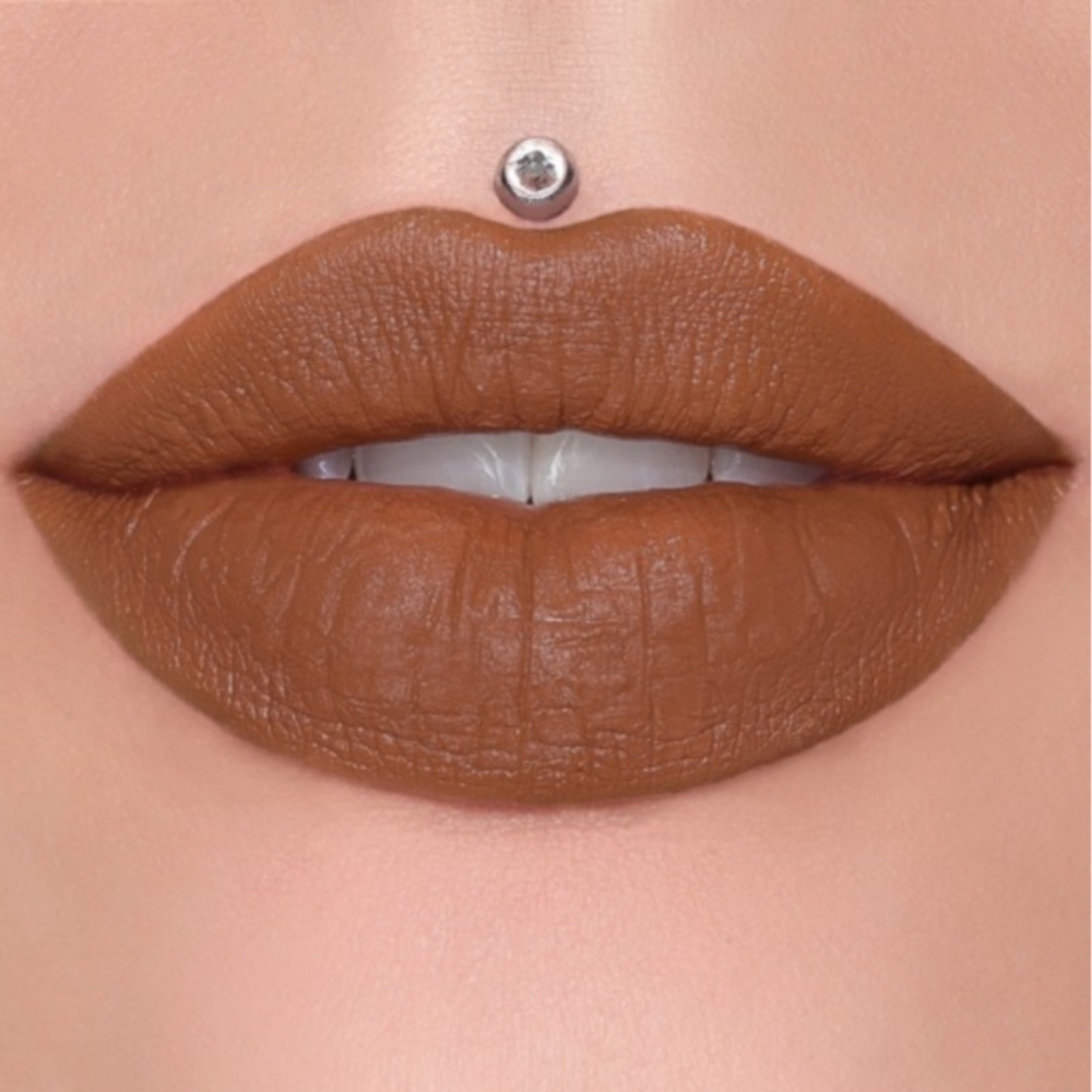 NIB Jeffree Star "Chocolate Fondue" Velvet Trap Lipstick